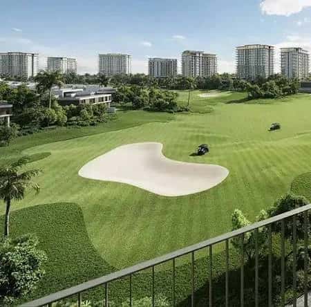 Greenspoint 2 townhouses in Emaar South with landscaped green spaces and golf course views