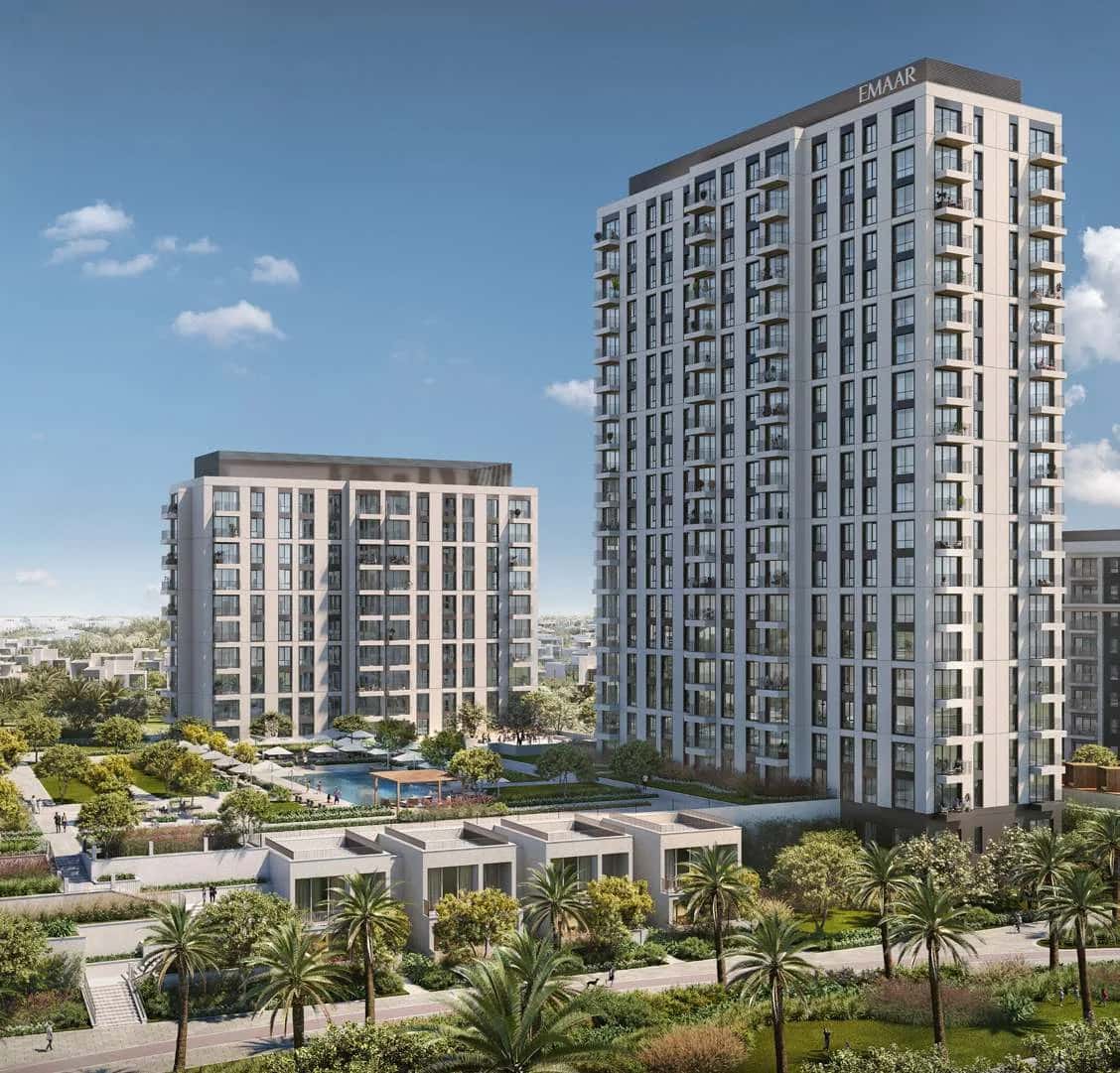 Park Horizon towers by Emaar overlooking Dubai Hills Park in Dubai Hills Estate