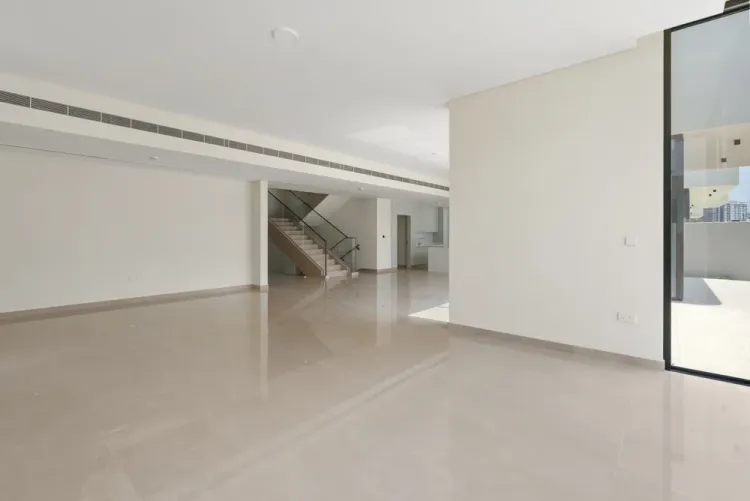 Exclusive 5-Bedroom Address Villa | Ready Residence | Private Garden, Roof Terrace & Basement — photo 5