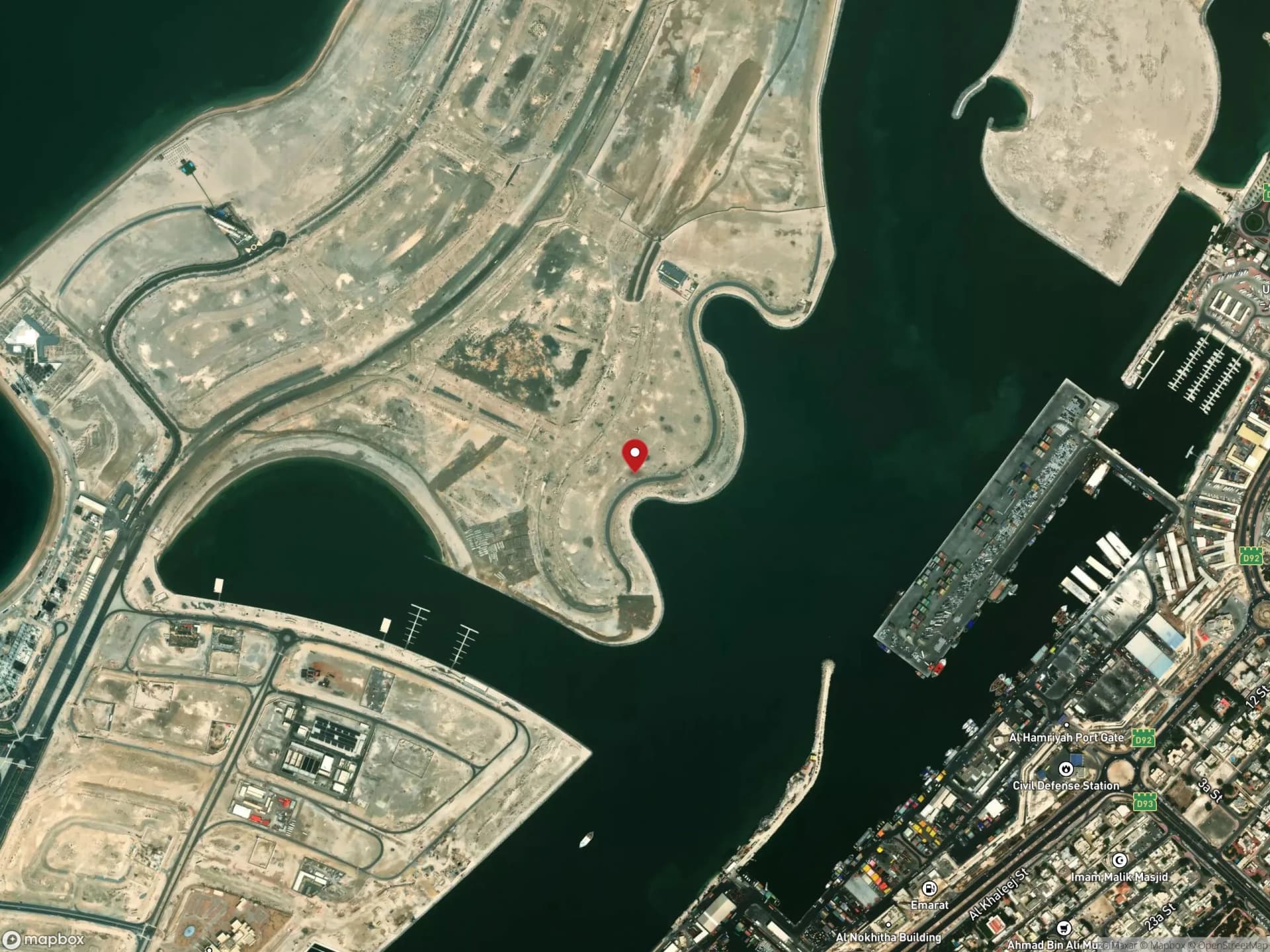 Satellite view of the waterfront hotel plot on Dubai Islands, Dubai