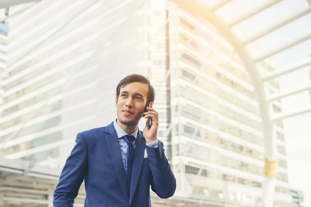How to choose the right broker in Dubai's fast-moving market