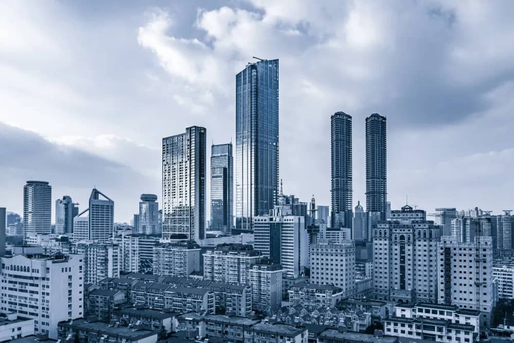 Dubai commercial real estate breaks records in H1 2026