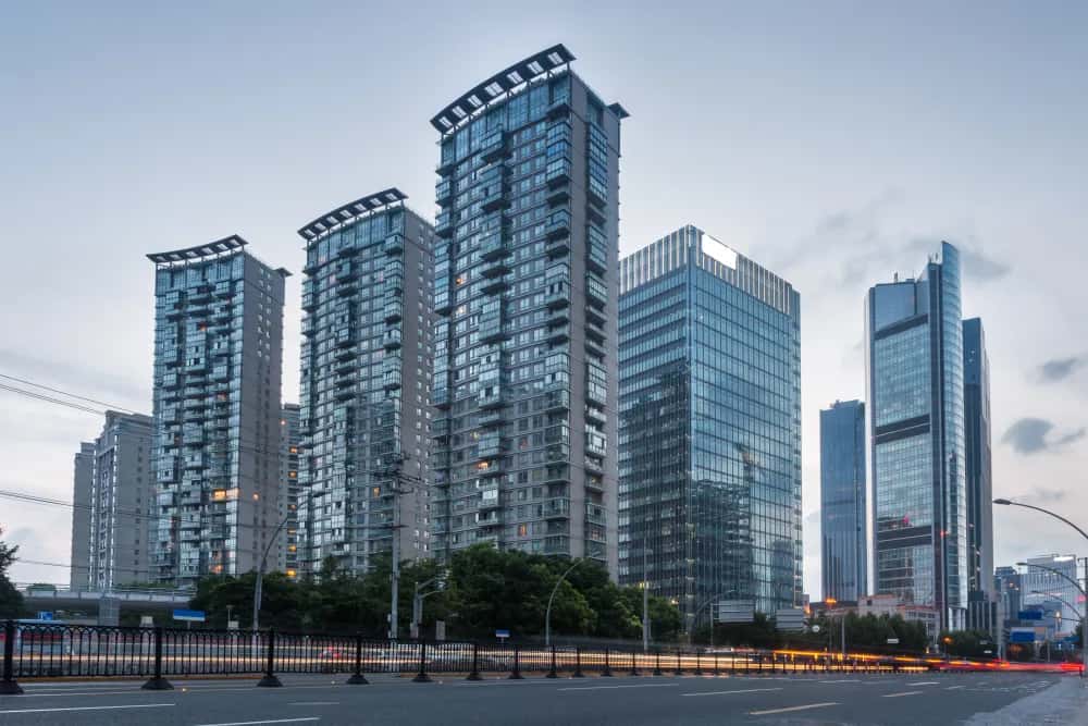 Dubai commercial property sales break H1 records in 2025